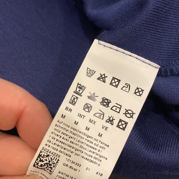 Hugo Boss Zip Up - Picture 4 of 4